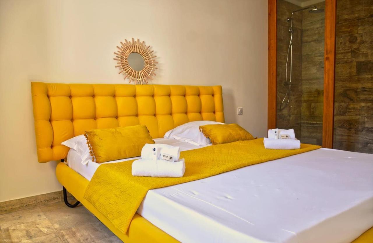 Residence Marea Resort Santa-Lucia-di-Moriani Eksteriør billede